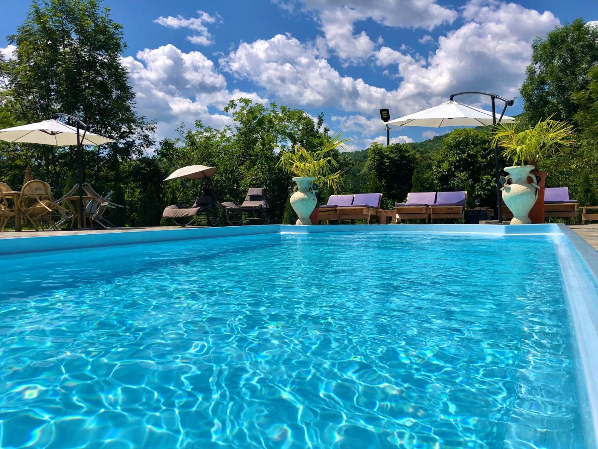Pensiunea Portas Resort Slănic Esterno foto