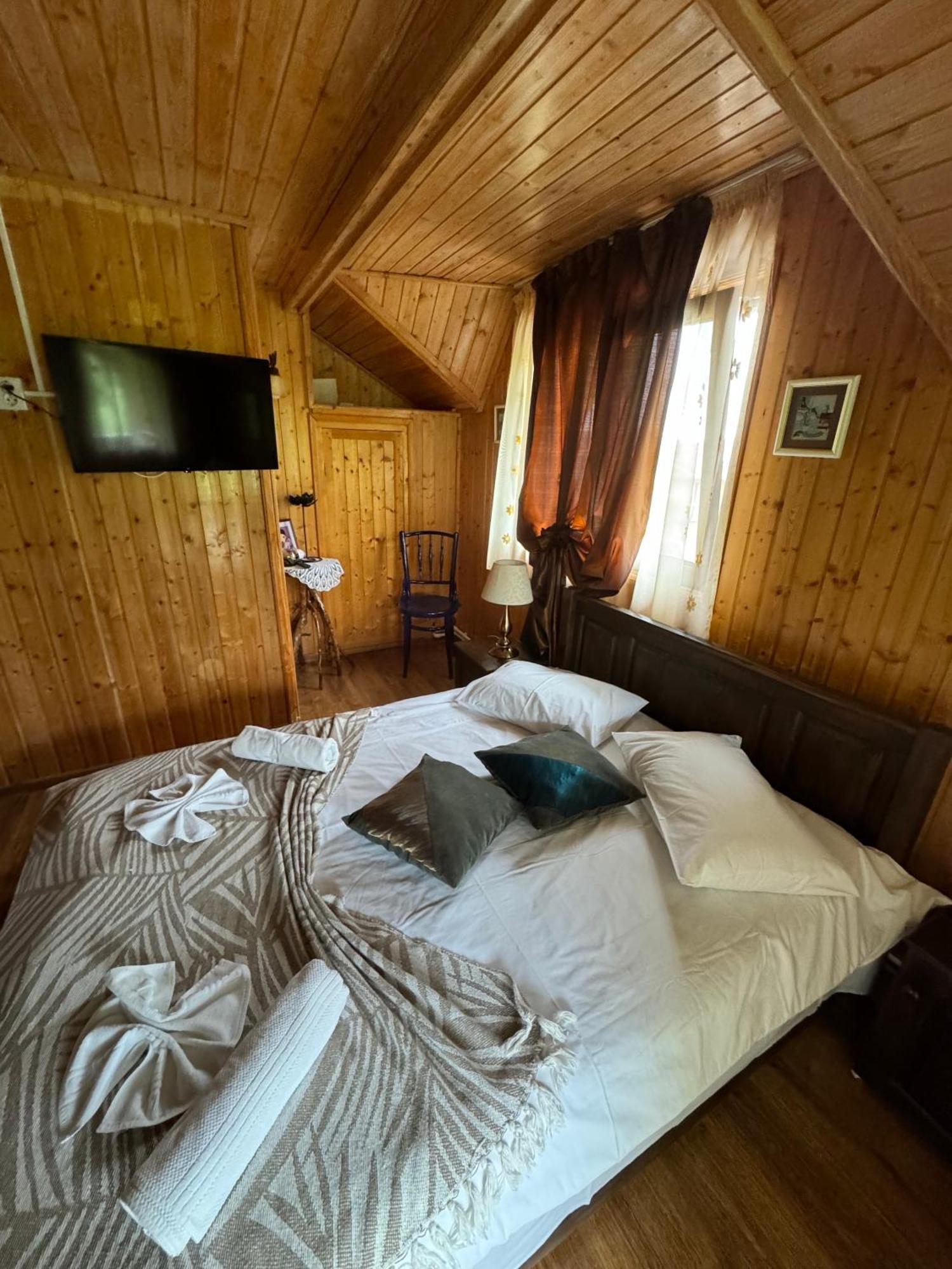 Pensiunea Portas Resort Slănic Esterno foto