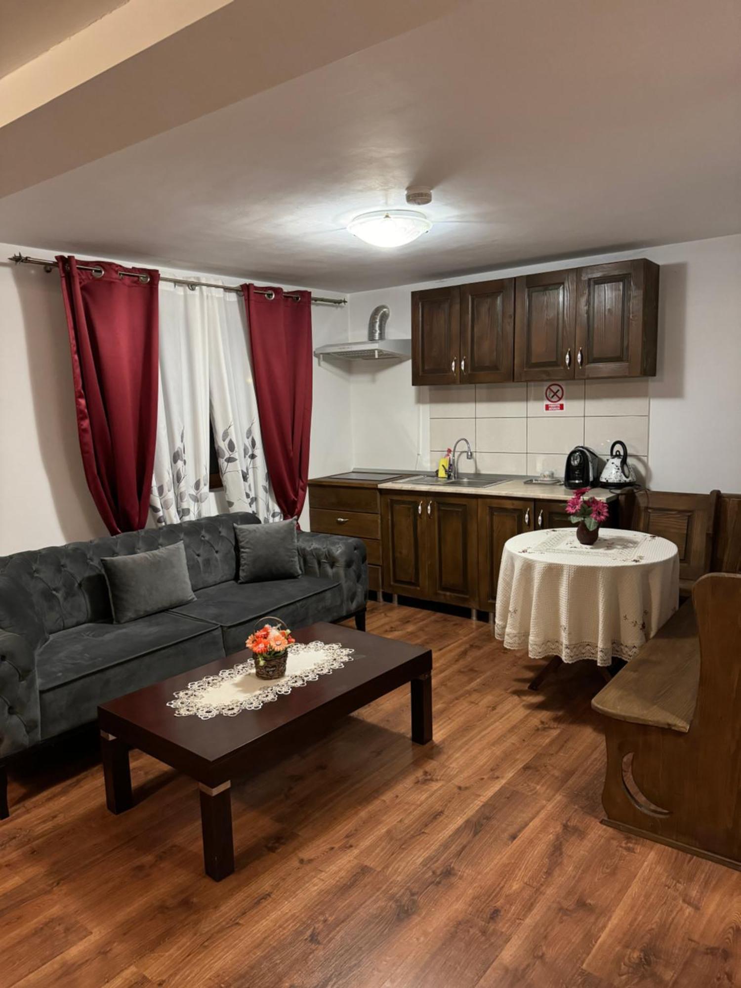 Pensiunea Portas Resort Slănic Esterno foto